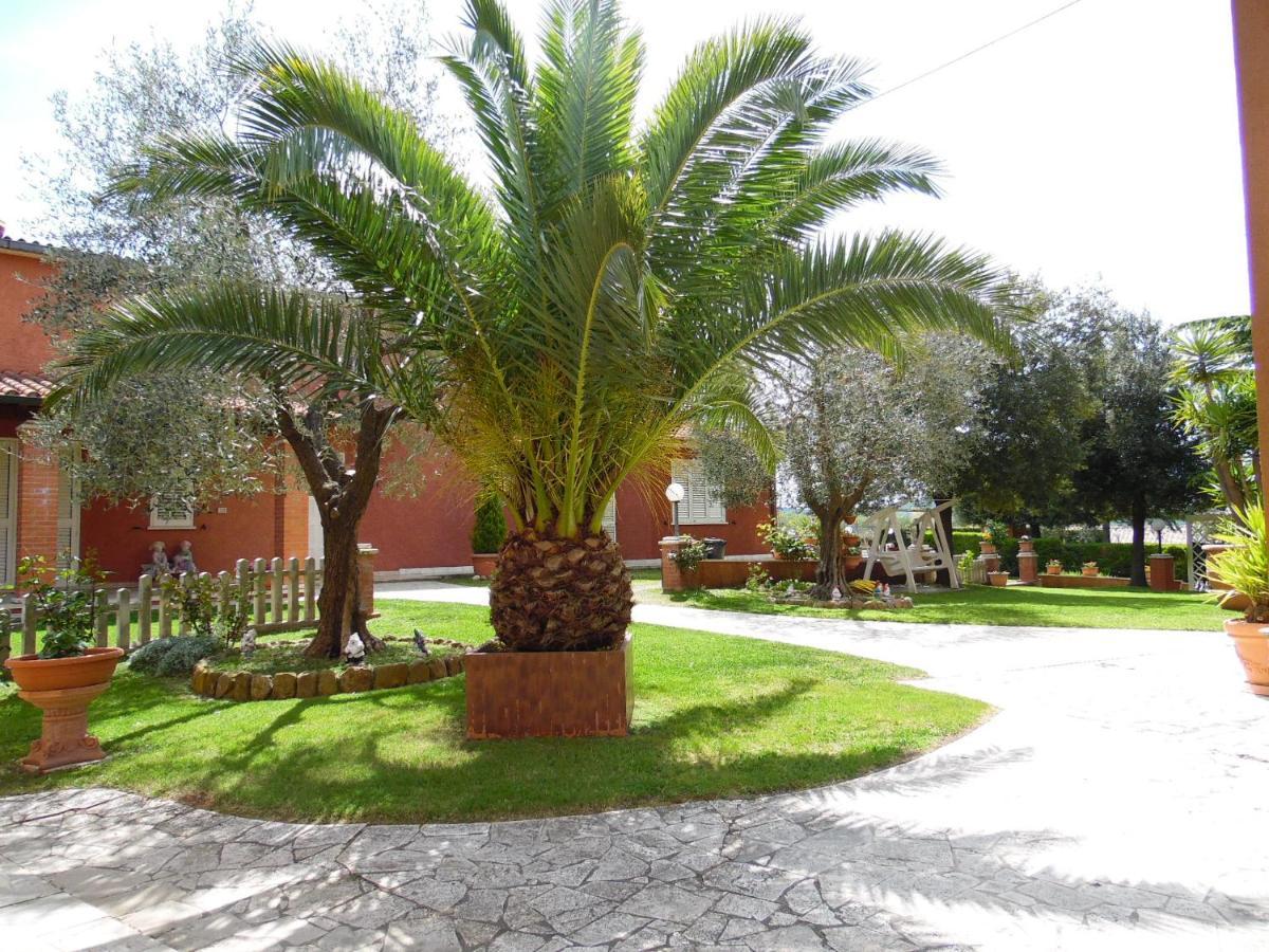 Agriturismo Galeazzi Marsiliana Buitenkant foto