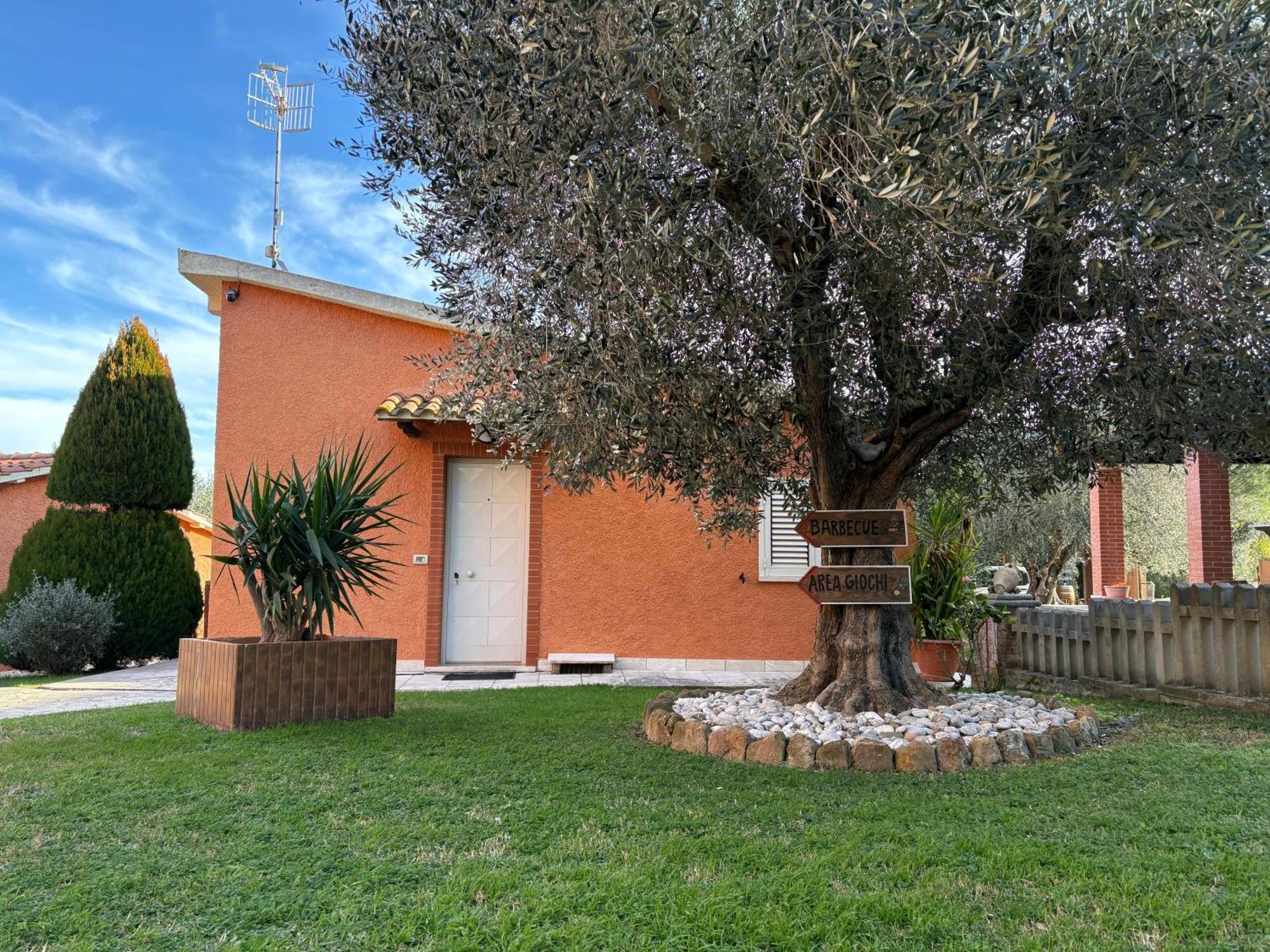 Agriturismo Galeazzi Marsiliana Buitenkant foto