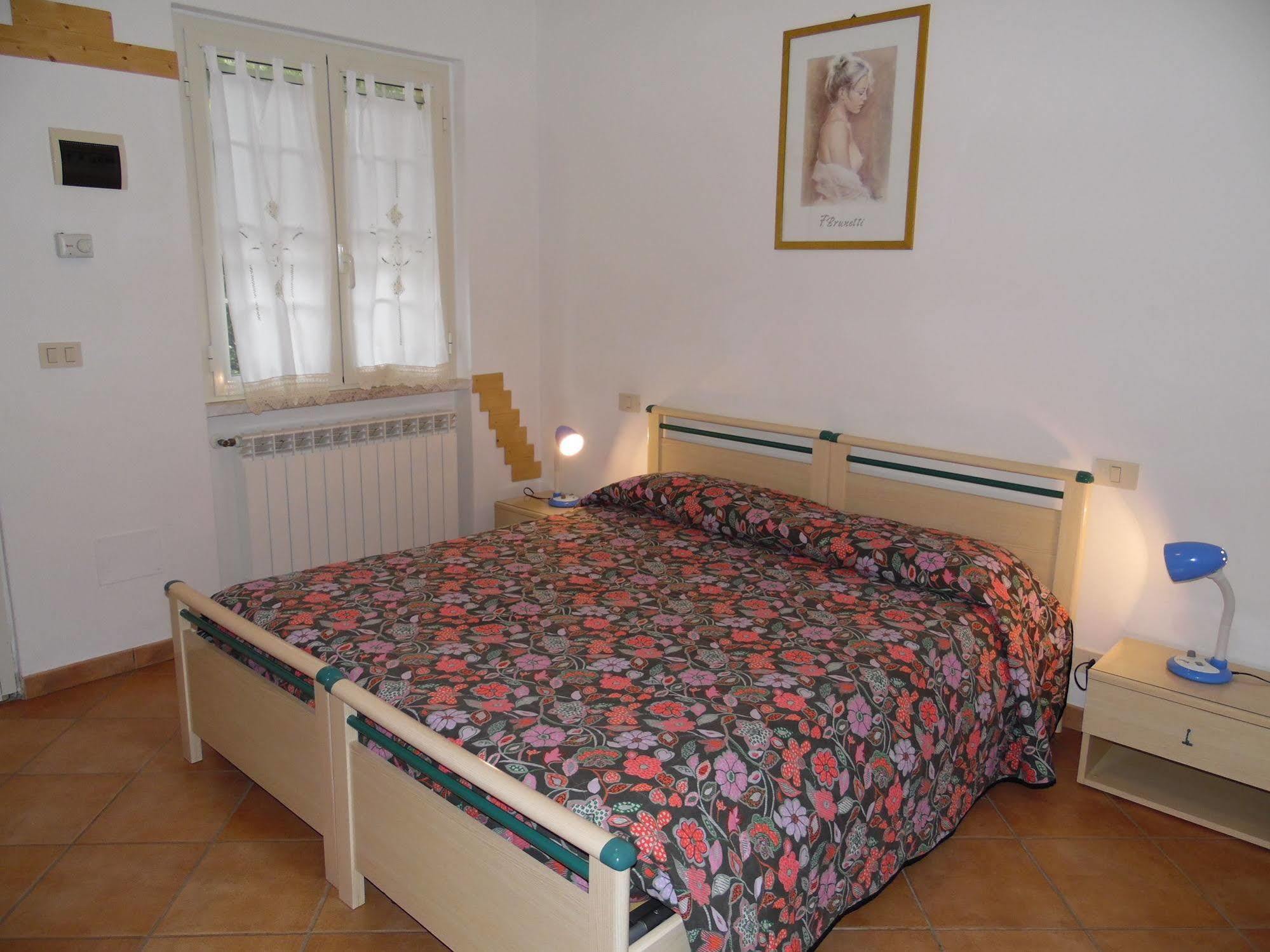 Agriturismo Galeazzi Marsiliana Buitenkant foto