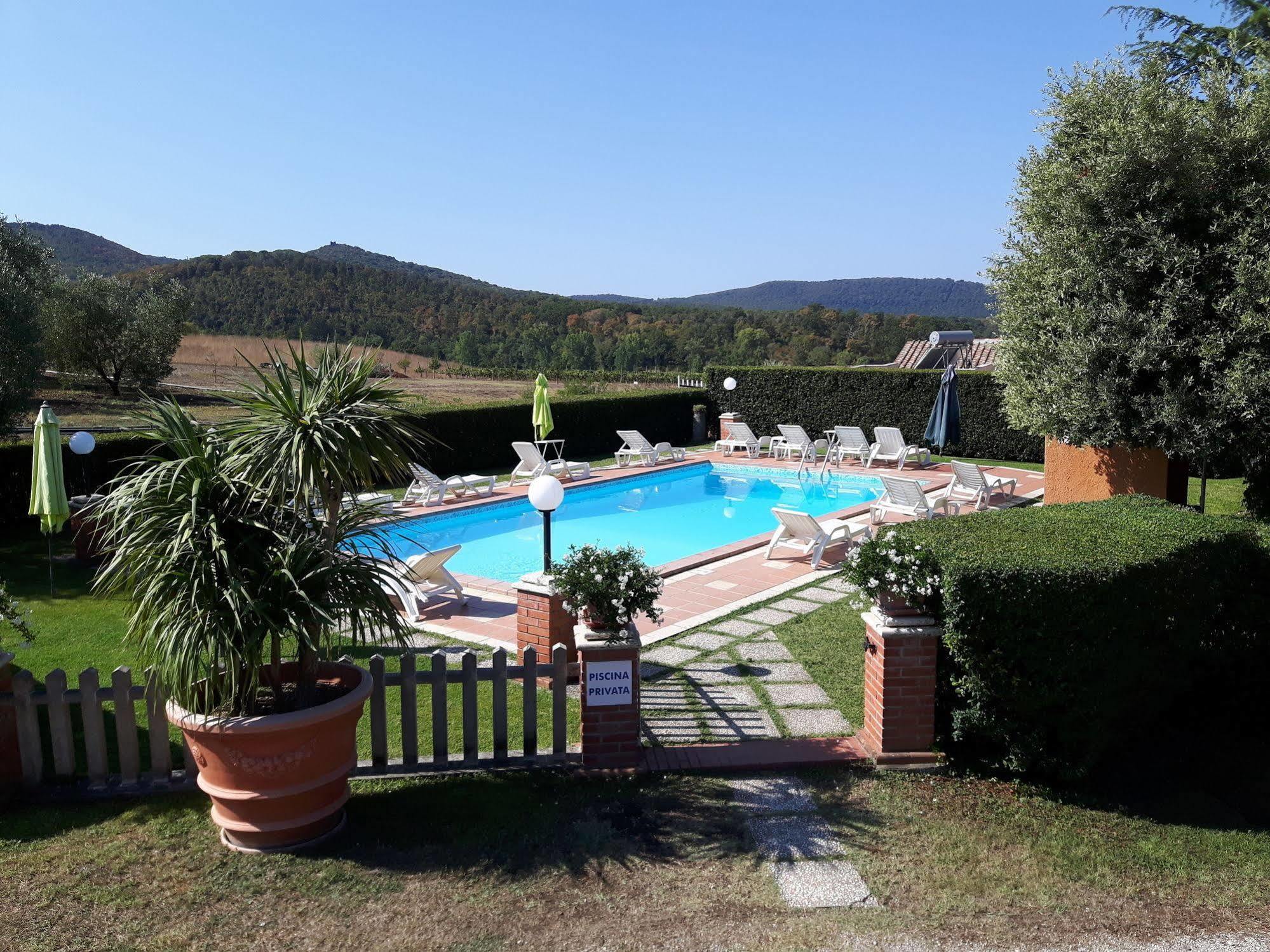 Agriturismo Galeazzi Marsiliana Buitenkant foto