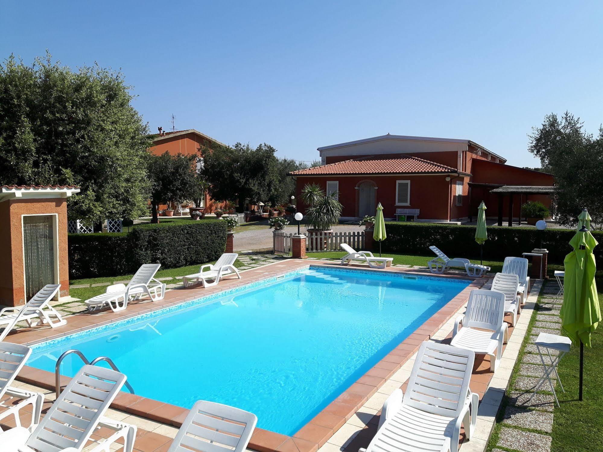 Agriturismo Galeazzi Marsiliana Buitenkant foto