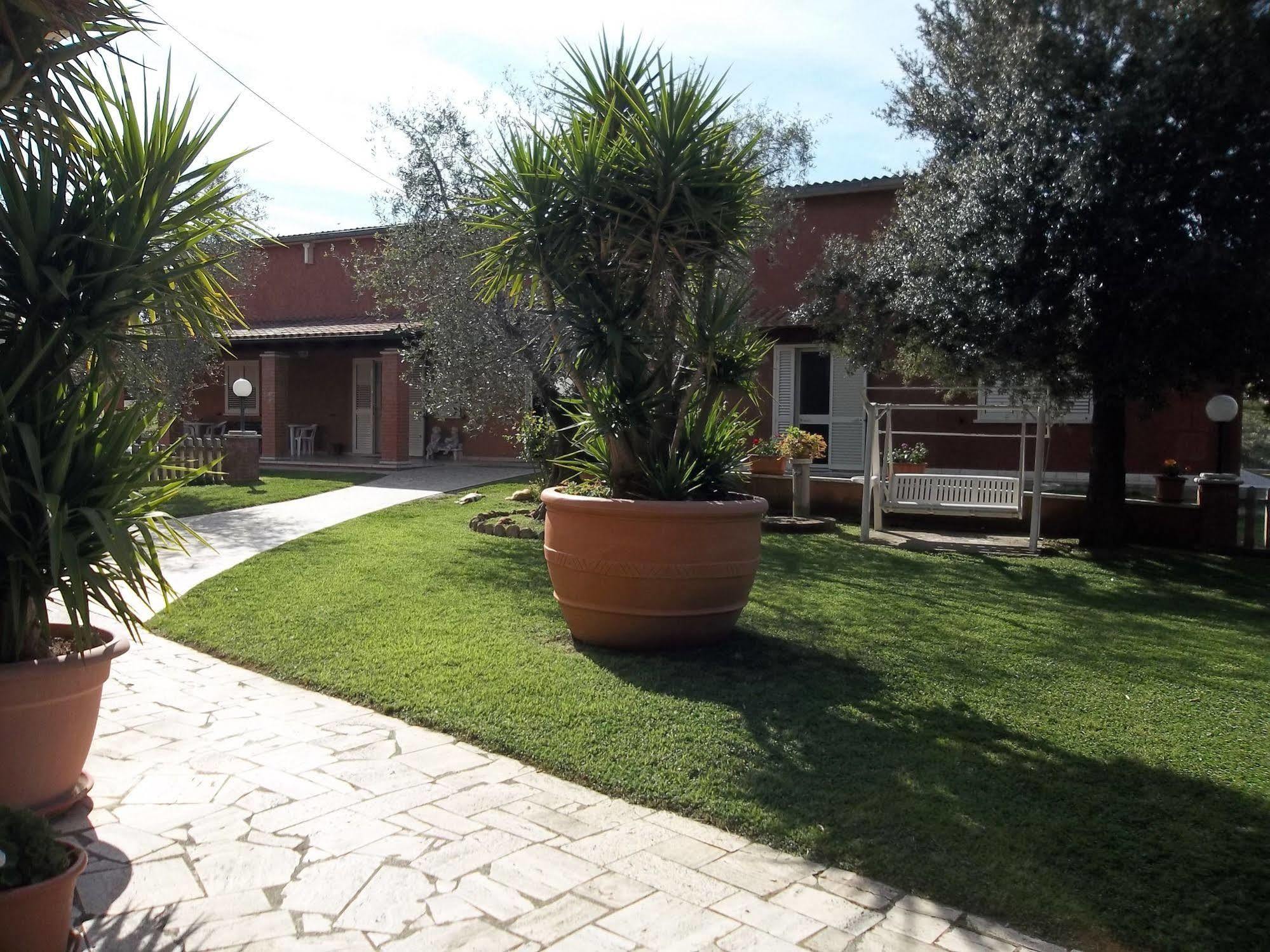 Agriturismo Galeazzi Marsiliana Buitenkant foto